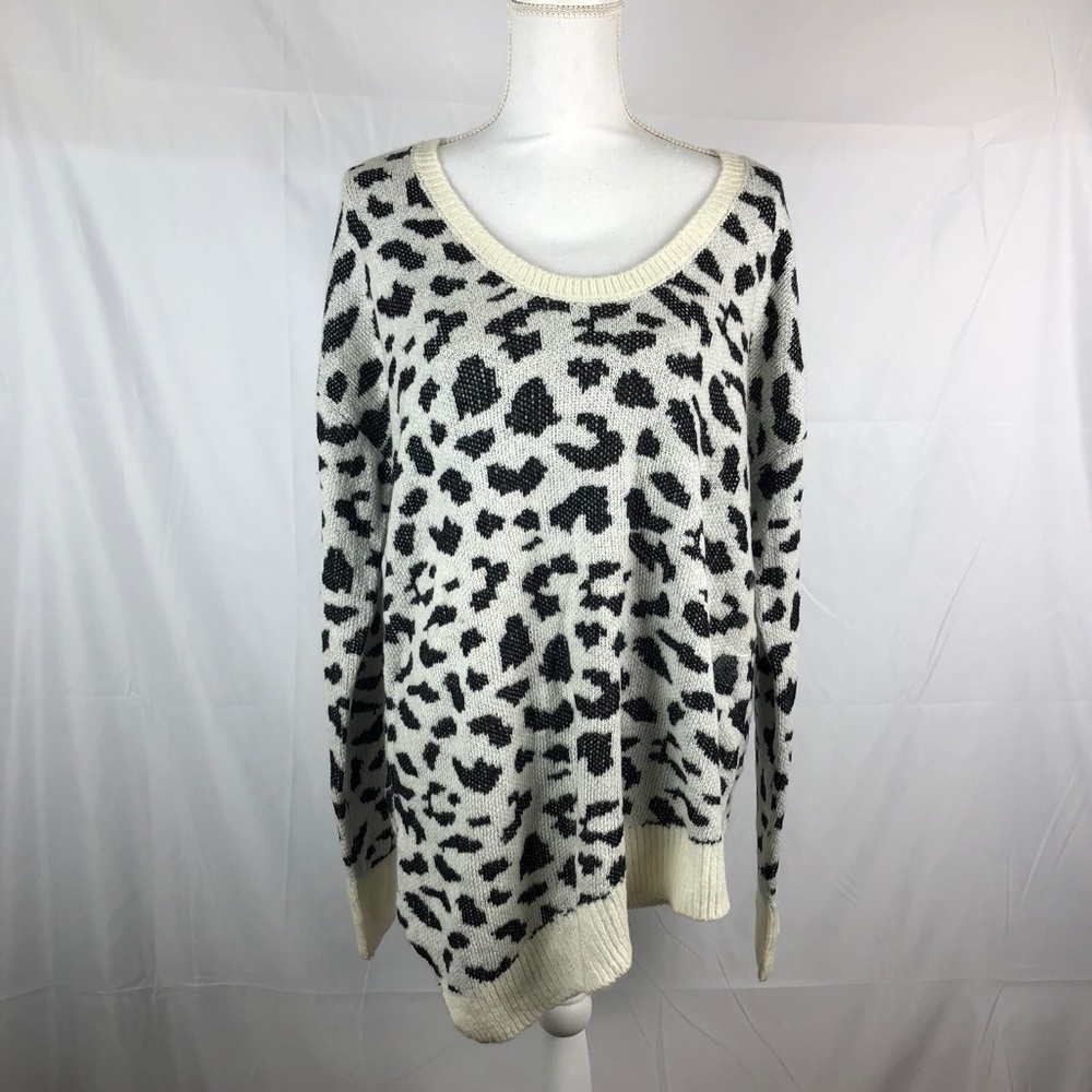 Calvin Klein Jeans Women’s Black Cream Sweater XL